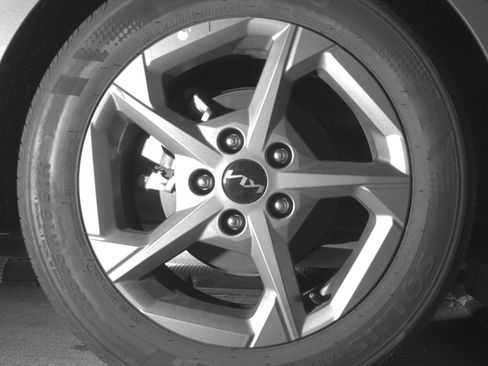 Used 2025 Kia K4 FWD image 15