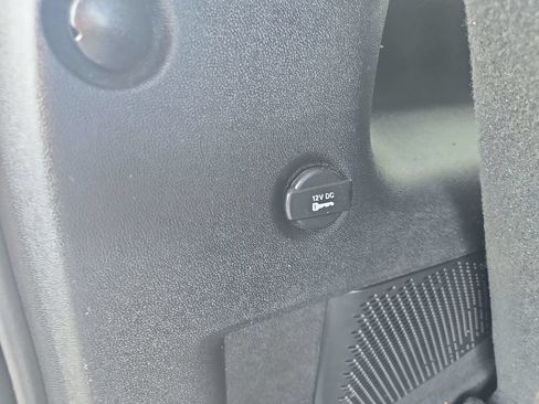 Used 2019 Dodge Journey Crossroad AWD/4WD image 12