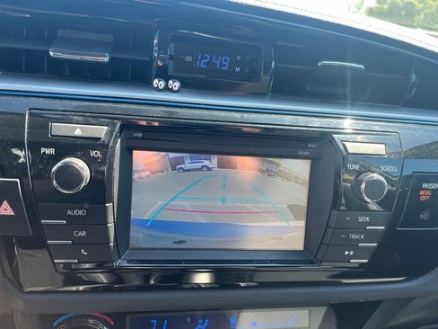 Used 2014 Toyota Corolla S FWD image 15