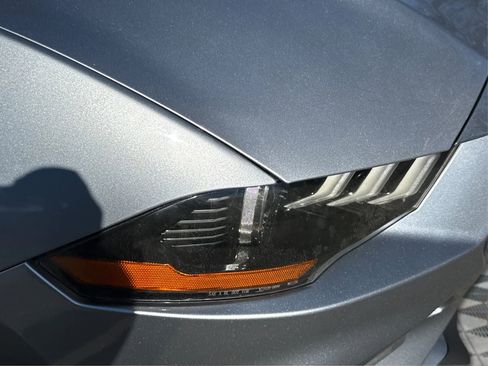 Used 2020 Ford Mustang Premium image 27