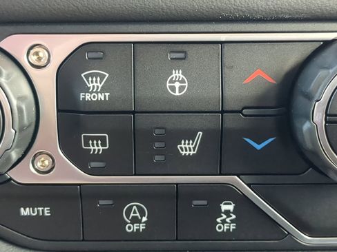 New 2025 Jeep Wrangler Sahara image 21