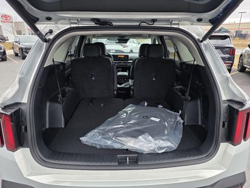 New 2026 Kia Sorento EX image 11