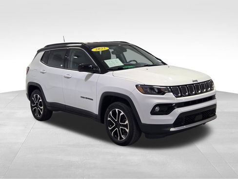 Certified 2022 Jeep Compass Limited AWD/4WD image 16