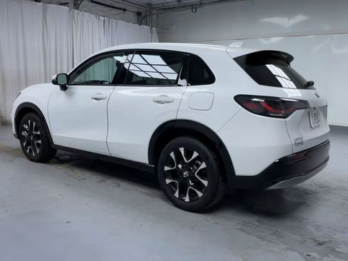 Certified 2026 Honda HR-V EX-L image 6