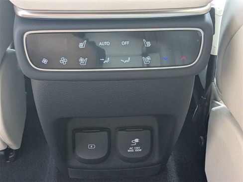 New 2025 Genesis GV80 3.5T Prestige image 13