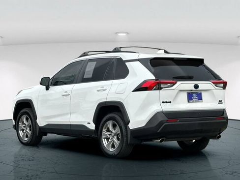 Used 2024 Toyota RAV4 XLE w/ Convenience Package AWD/4WD image 4