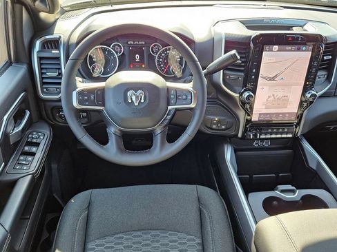 New 2026 RAM 2500 Big Horn AWD/4WD image 12