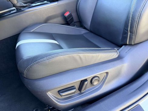 Certified 2025 Toyota Camry SE image 18