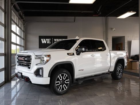 Used 2019 GMC Sierra 1500 AT4 w/ AT4 Premium Package AWD/4WD image 2