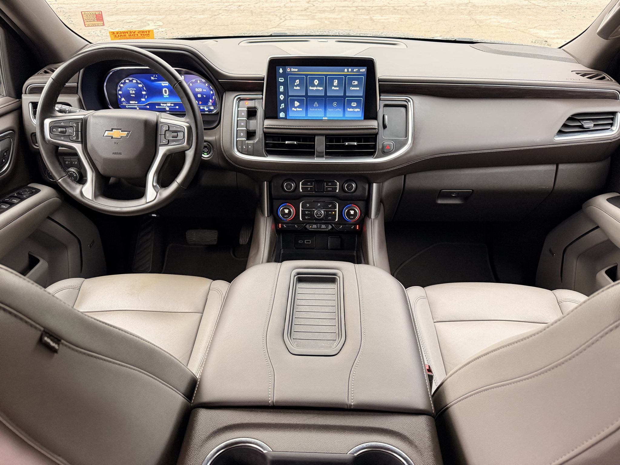 Used 2024 Chevrolet Suburban LT w/ Luxury Package AWD/4WD image 19
