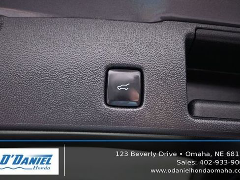 Used 2022 Ford Escape Titanium AWD/4WD image 38