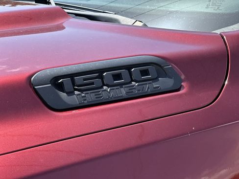 Used 2022 RAM 1500 Big Horn AWD/4WD image 12