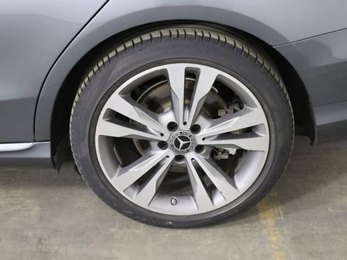 Used 2019 Mercedes-Benz C 300 Sedan image 41