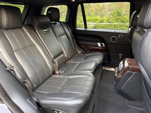 Used 2014 Land Rover Range Rover Long Wheelbase Supercharged image 29