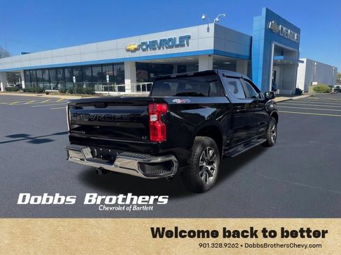 Used 2023 Chevrolet Silverado 1500 LT AWD/4WD image 8