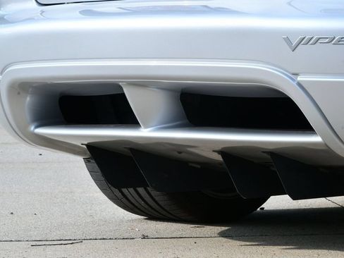 Used 2005 Dodge Viper SRT-10 w/ Mamba Edition Group RWD image 40