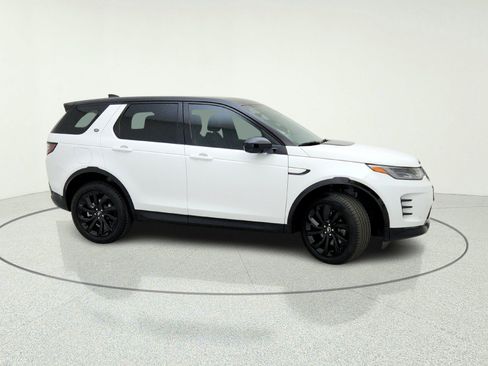 Used 2024 Land Rover Discovery Sport Dynamic SE AWD/4WD image 6