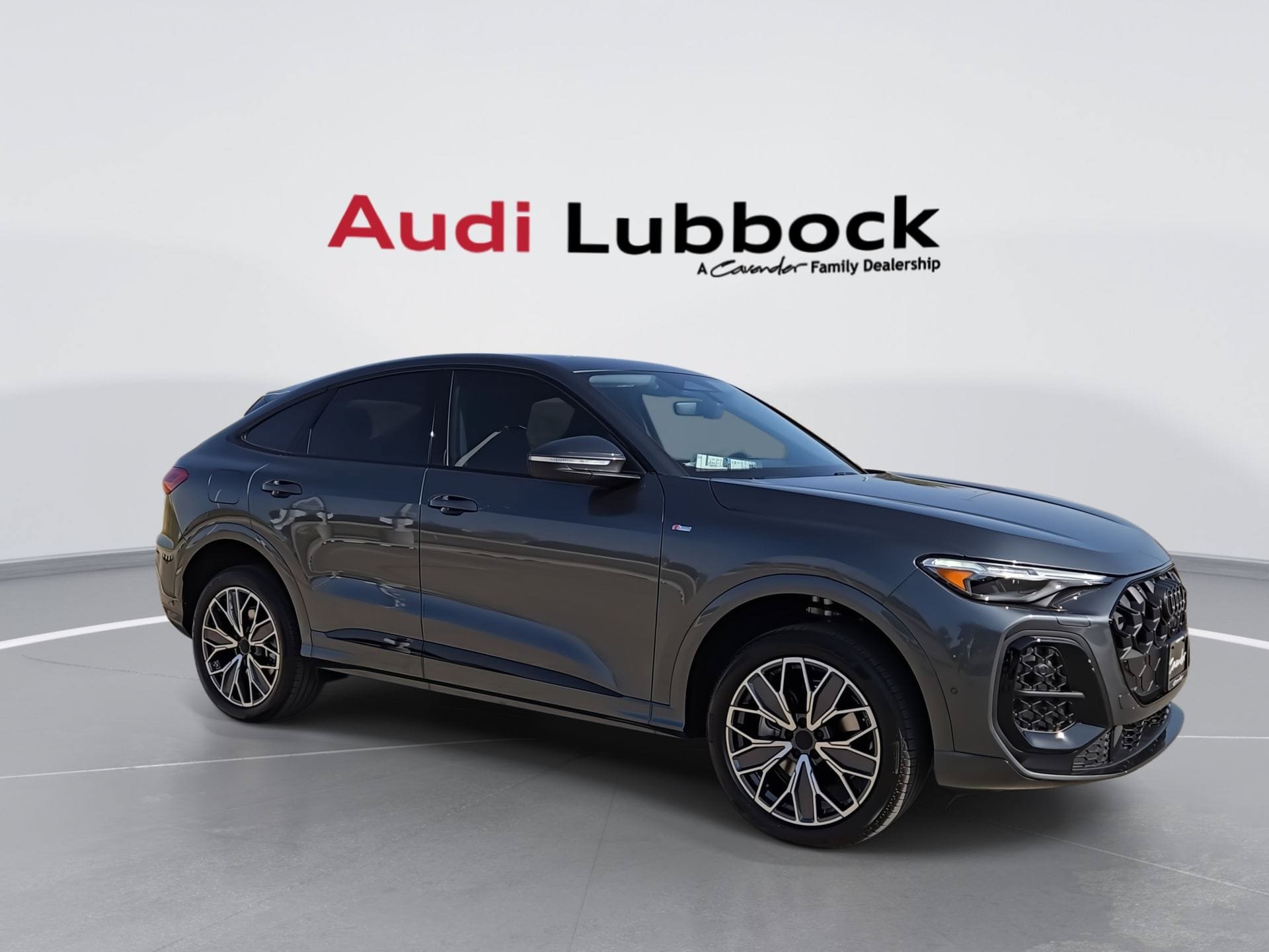 New 2026 Audi Q5 Premium Plus AWD/4WD image 2
