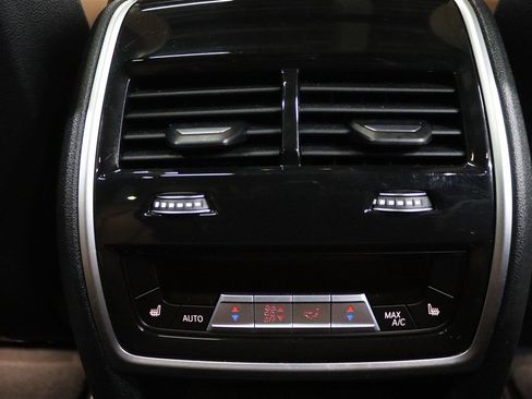 Used 2021 BMW X5 xDrive40i w/ Premium Package 2 image 17