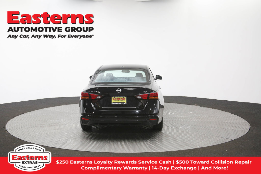 Used 2024 Nissan Altima 2.5 SV FWD image 34