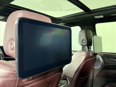 Certified 2023 Cadillac Escalade Sport Platinum image 19