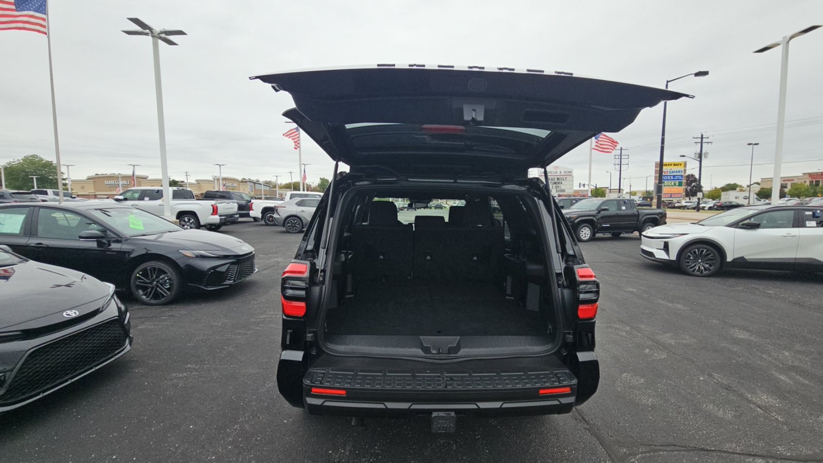 Certified 2026 Toyota 4Runner SR5 AWD/4WD image 27