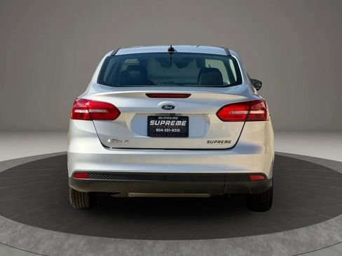 Used 2017 Ford Focus S image 4