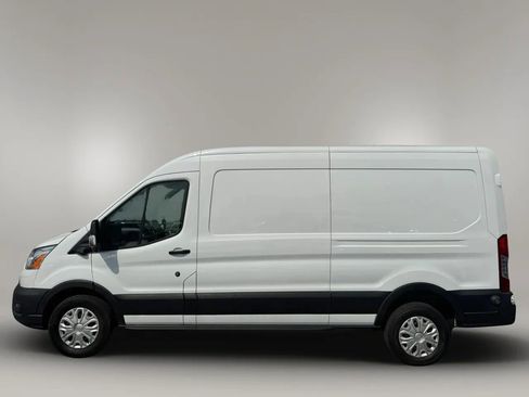 Used 2022 Ford Transit 250 Medium Roof w/ Upfitter Package RWD image 9