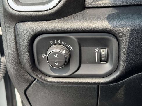 Used 2026 RAM 2500 Big Horn AWD/4WD image 27