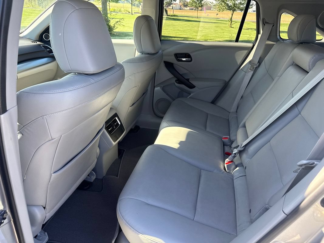 Used 2017 Acura RDX w/ Advance Package AWD/4WD image 11