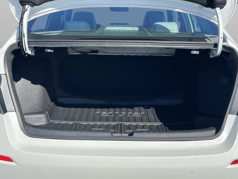 Certified 2025 Honda Civic FWD Hybrid Sedan image 32