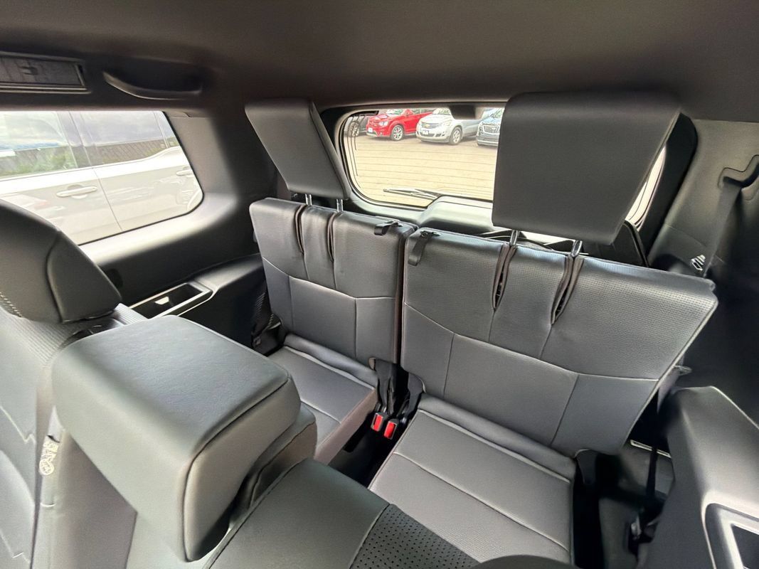 Used 2026 Lexus GX 550 w/ Accessory Package (2T) AWD/4WD image 20