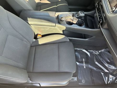 Used 2023 Nissan Rogue S AWD/4WD image 27