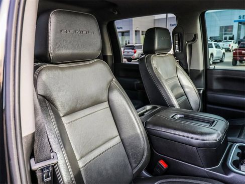 Used 2022 GMC Sierra 2500 Denali w/ Technology Package image 18