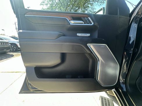 Used 2022 GMC Sierra 1500 Denali AWD/4WD image 25