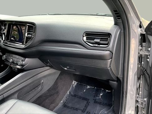 Used 2022 Dodge Durango GT AWD/4WD image 19