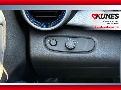 New 2026 Chevrolet Trax LS w/ LS Convenience Package image 40