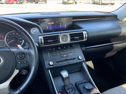 Used 2015 Lexus IS 250 image 7