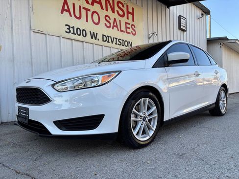 Used 2018 Ford Focus SE image 5