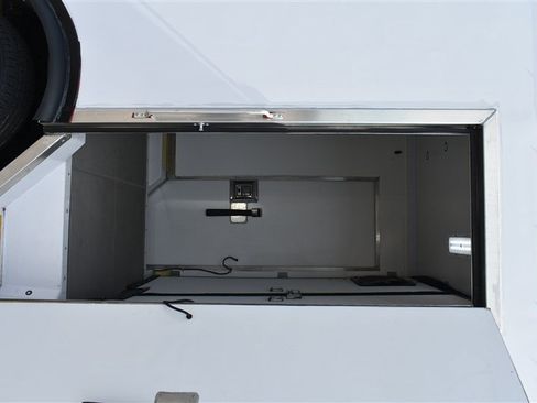 Used 2024 Ford E-350 and Econoline 350 Super Duty w/ Power Windows & Locks Group RWD image 16