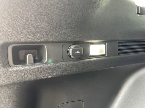 Certified 2025 Honda CR-V LX image 17