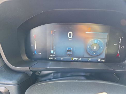 Used 2025 Ford Maverick Lobo image 14