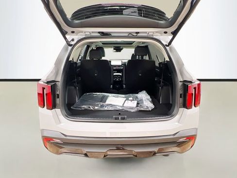 New 2026 Kia Sorento SX image 28