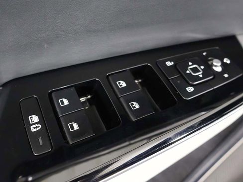 Used 2024 Kia EV6 GT-Line image 44