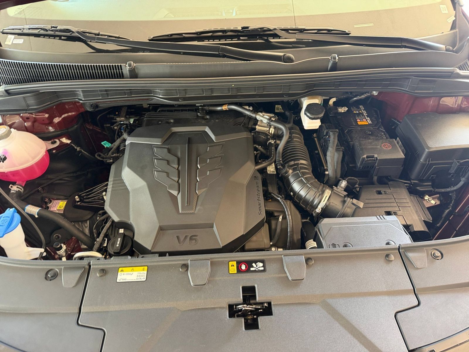 Used 2026 Kia Carnival FWD image 34