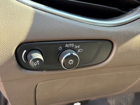 Used 2024 Chevrolet Malibu LT FWD image 23