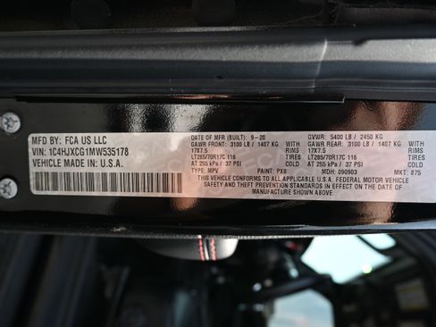 Used 2021 Jeep Wrangler Rubicon AWD/4WD image 17