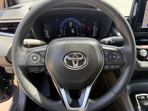 Used 2026 Toyota Corolla SE FWD image 14