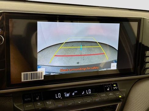 Used 2026 Toyota Camry SE w/ Multimedia Upgrade Package FWD image 15