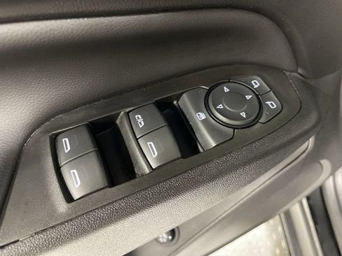 Used 2022 Chevrolet Equinox LT image 13